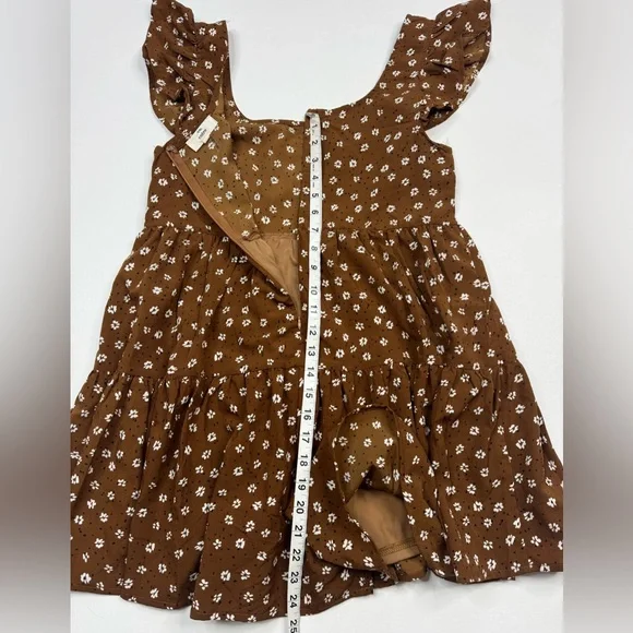 Entro Ditsy Floral Ruffle Tier Lined Romper Size Small - Picture 8 of 9